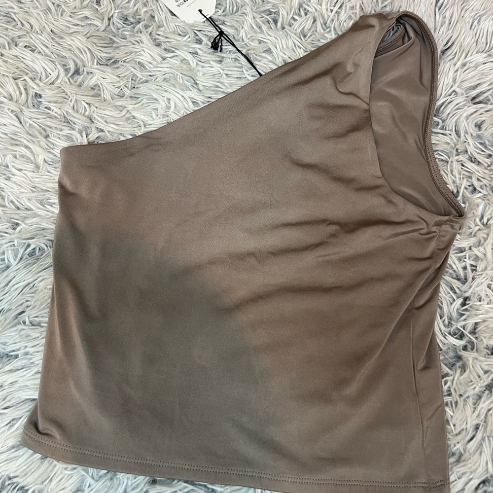 Express one shoulder top